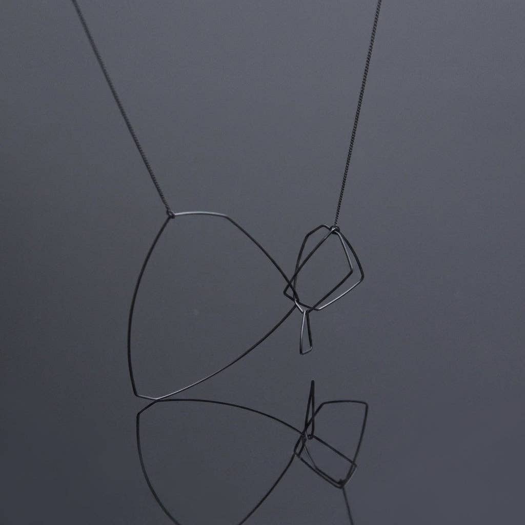 Elva Necklace