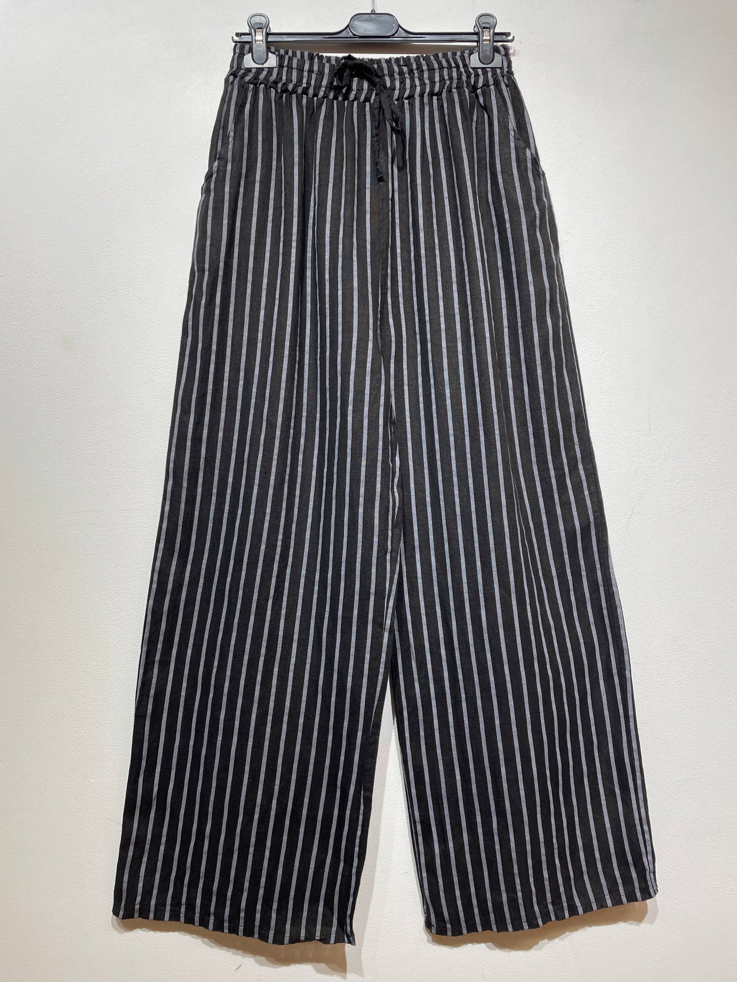 WIDE-LEG LINEN PANTS, STRIPED WITH POCKETS: CAMEL