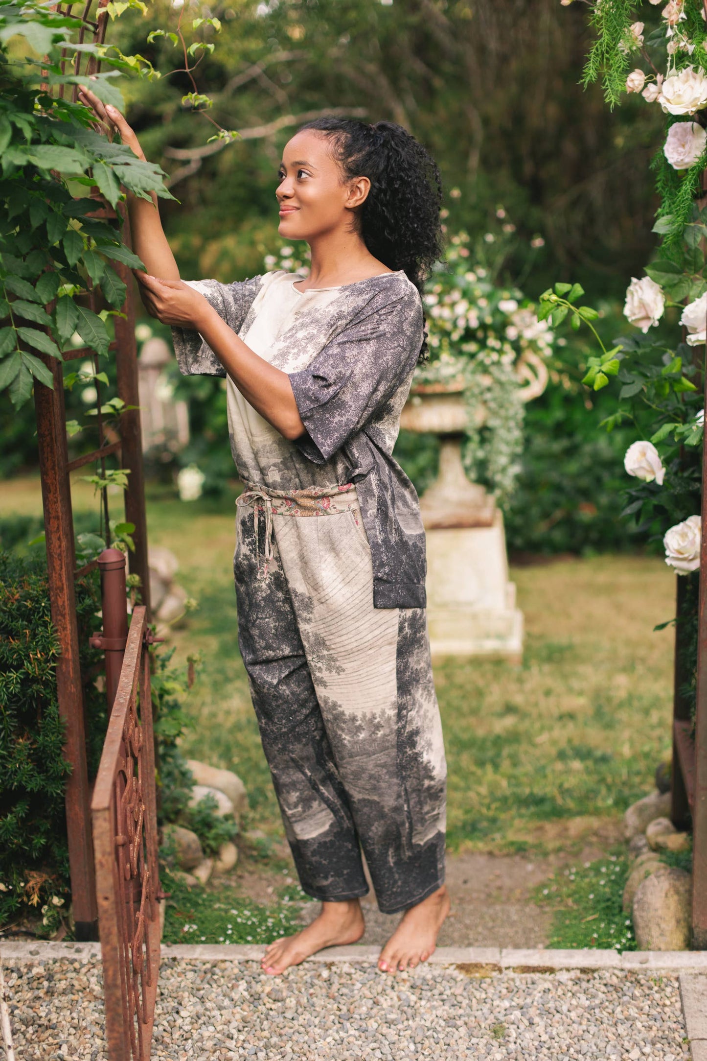 Still I Rise Linen Cropped Artist Pant w/ Sunrise, Woman
