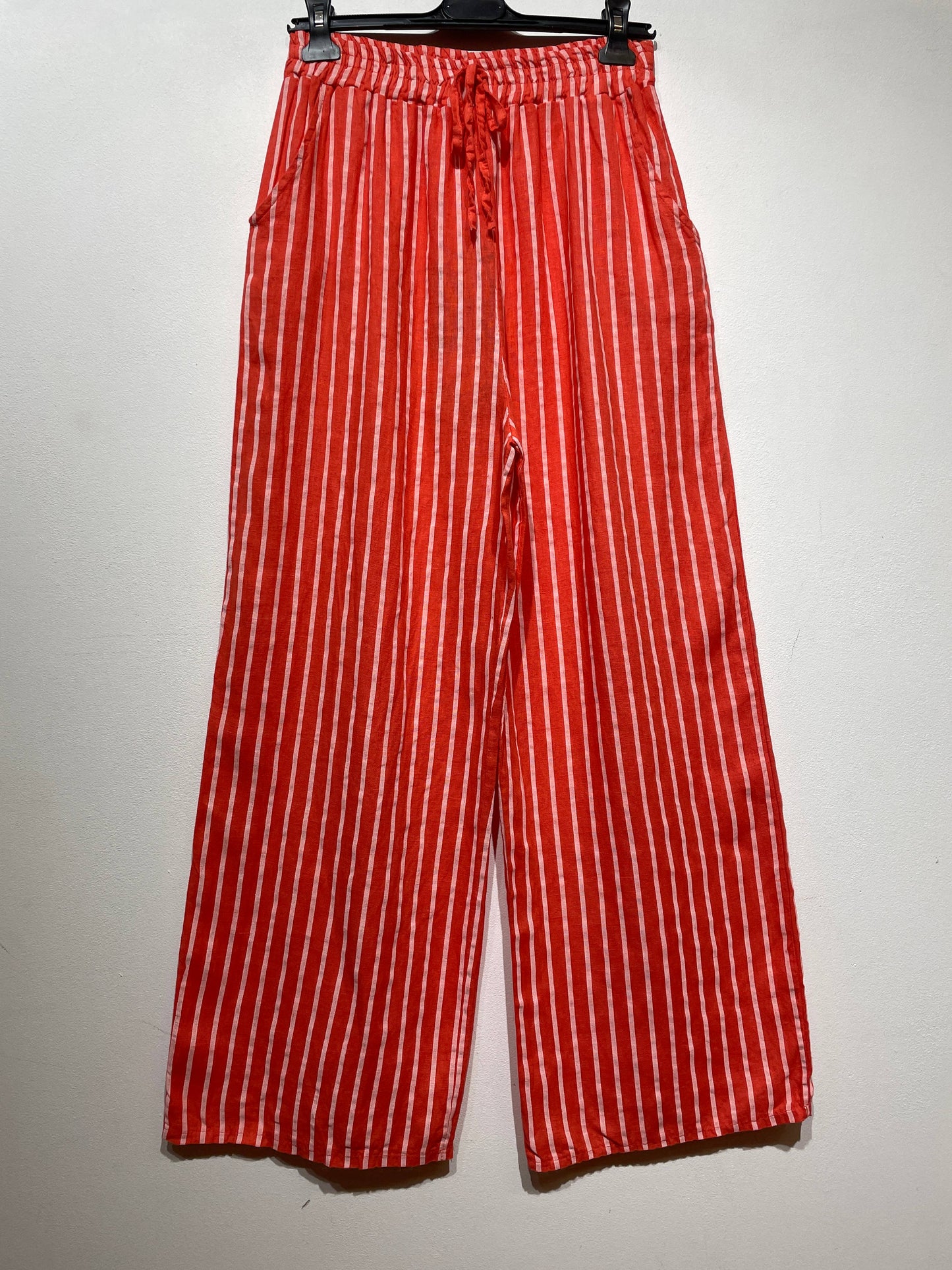 WIDE-LEG LINEN PANTS, STRIPED WITH POCKETS: CAMEL