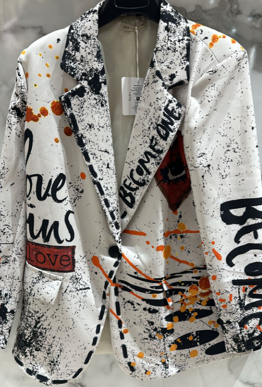 One Size Italian White Love Print Blazer