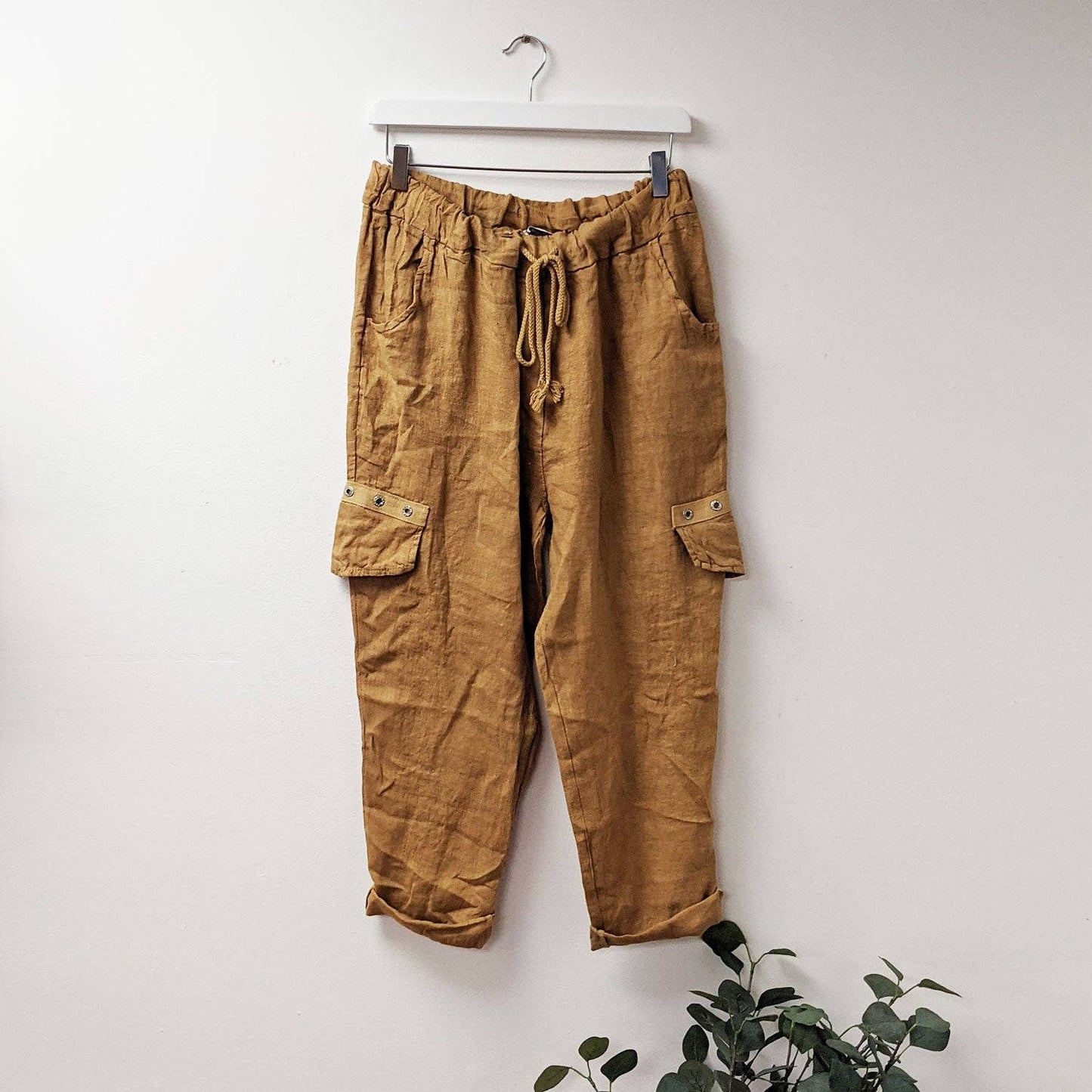 Handpainted Fish on Linen trousers (italy)