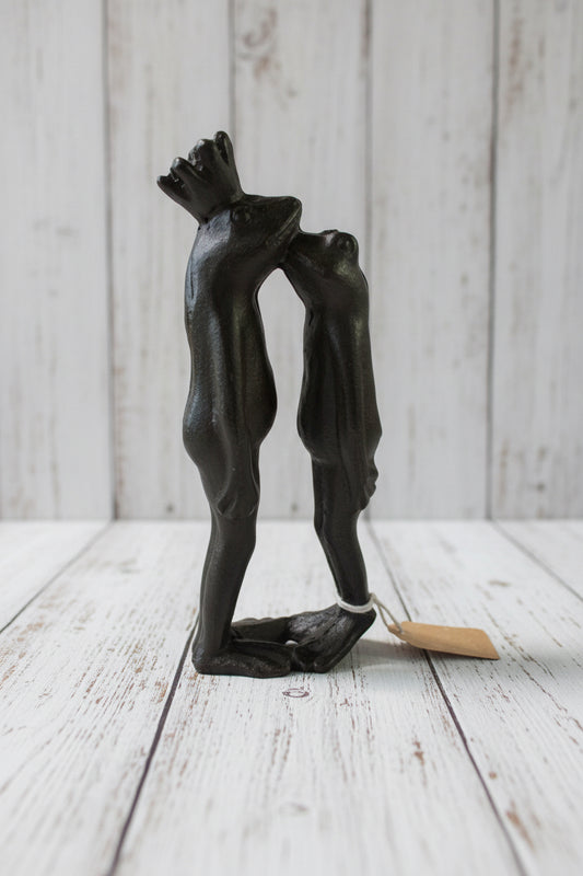 3-1/4L x 2-1/4W x 8-3/4H Cast Iron Kissing Frog Prince
