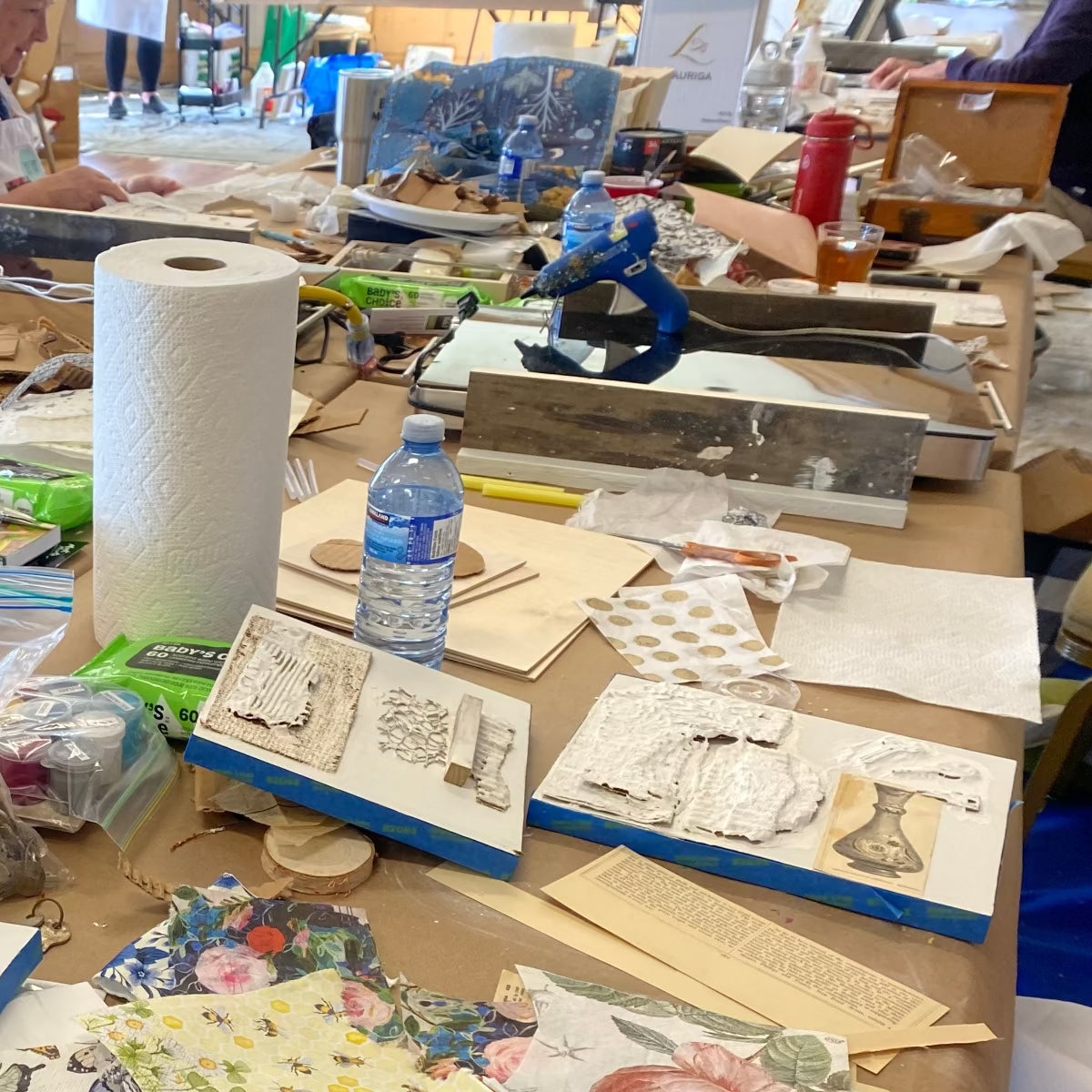 ALIVE - ONE SEAT LEFT! 5 day Encaustic Retreat (May 5-10, 2024)