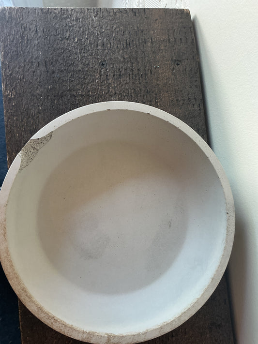 Cement bowl