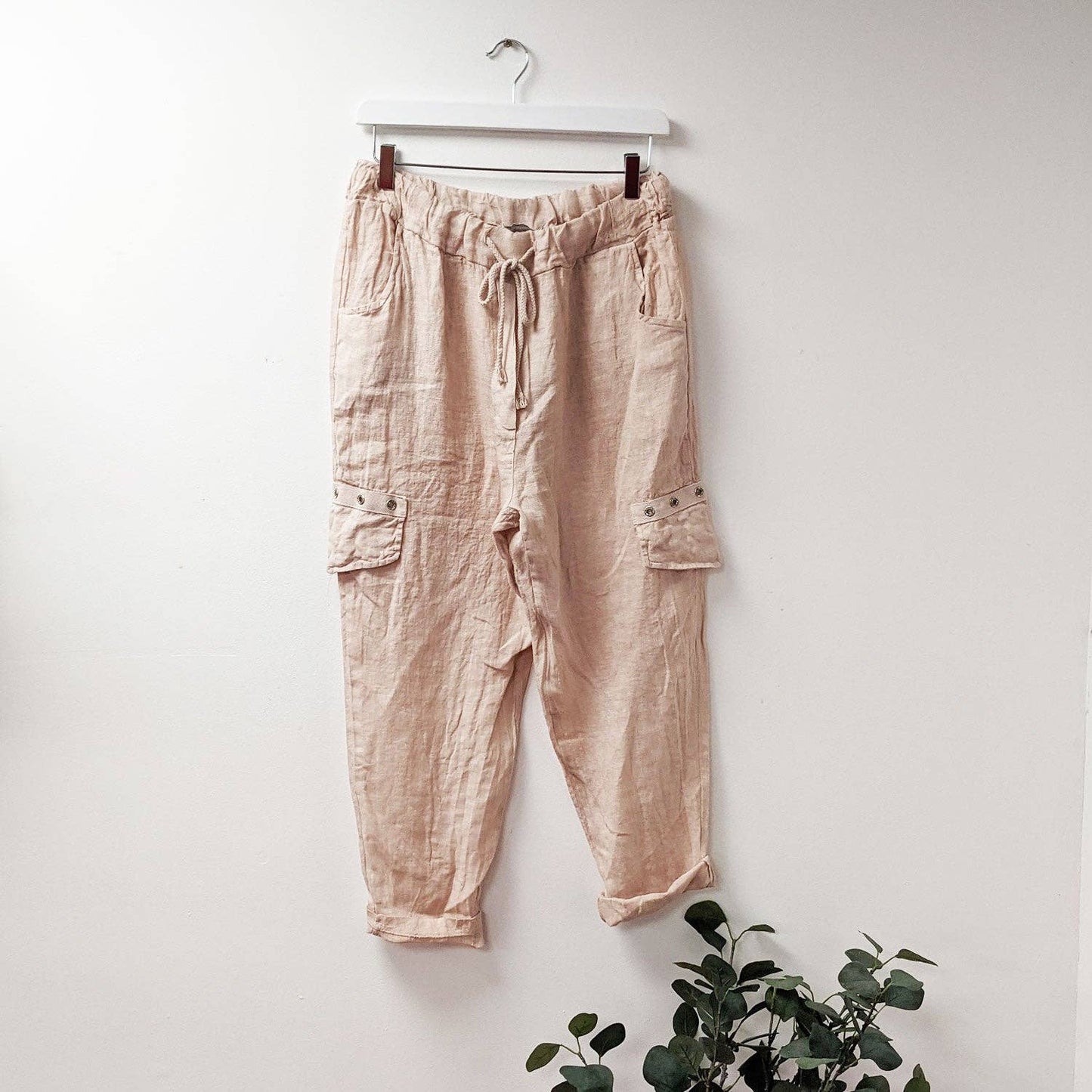 Handpainted Fish on Linen trousers (italy)
