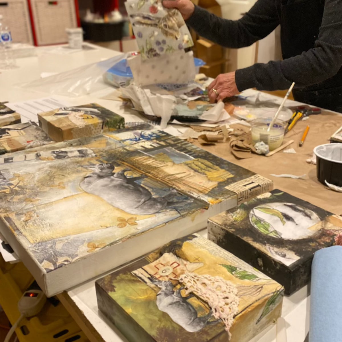 ALIVE - ONE SEAT LEFT! 5 day Encaustic Retreat (May 5-10, 2024)